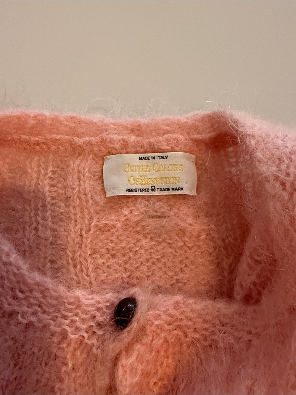 United Colors of Benetton Peach-Pink Cable Knit Button Cardigan - size 50 - Picture 2 of 9